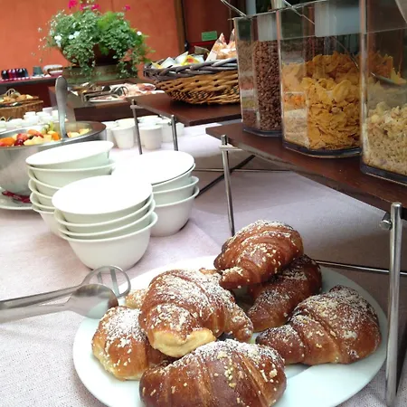 호텔 Trattoria Ai Tre Amici 모르테글리아노