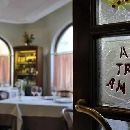 호텔 Trattoria Ai Tre Amici 모르테글리아노
