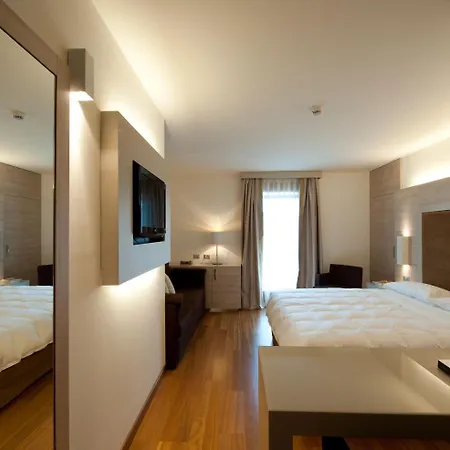 Trattoria Ai Tre Amici Hotel