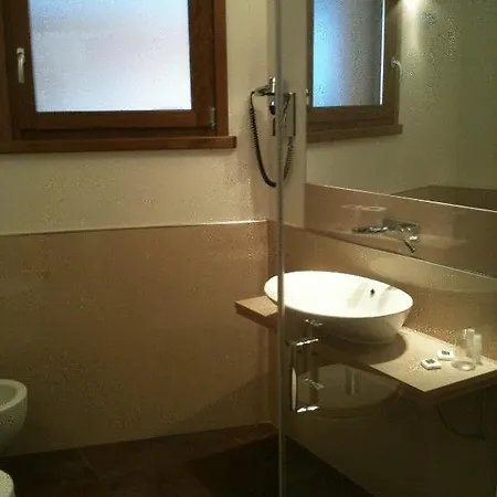 Trattoria Ai Tre Amici 3*